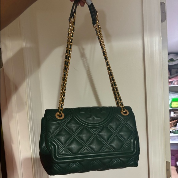 Tory Burch Fleming Soft Quilted Leather Shoulder Bag - Picture 3 of 4